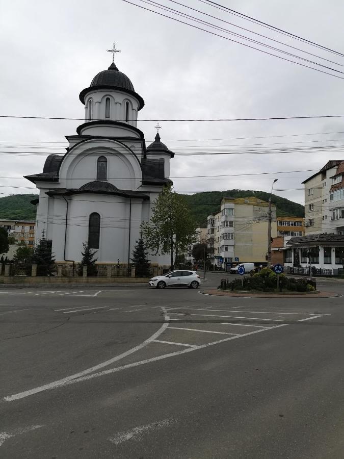 Apartament Asr Piatra Neamţ Dış mekan fotoğraf